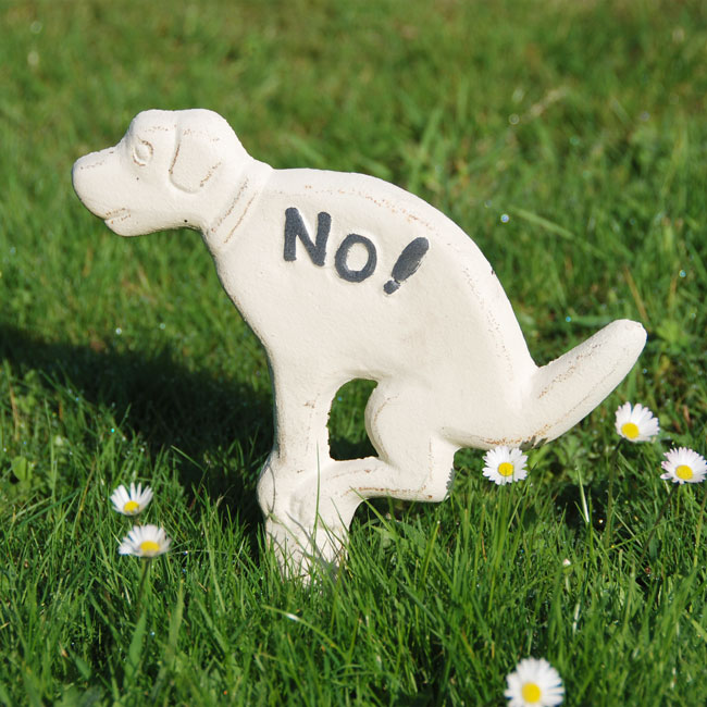 Esschert Design Cast Iron "NO!" Pooping Yard Sign, White